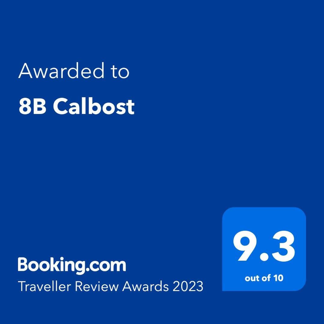 فيلا 8B Calbost المظهر الخارجي الصورة